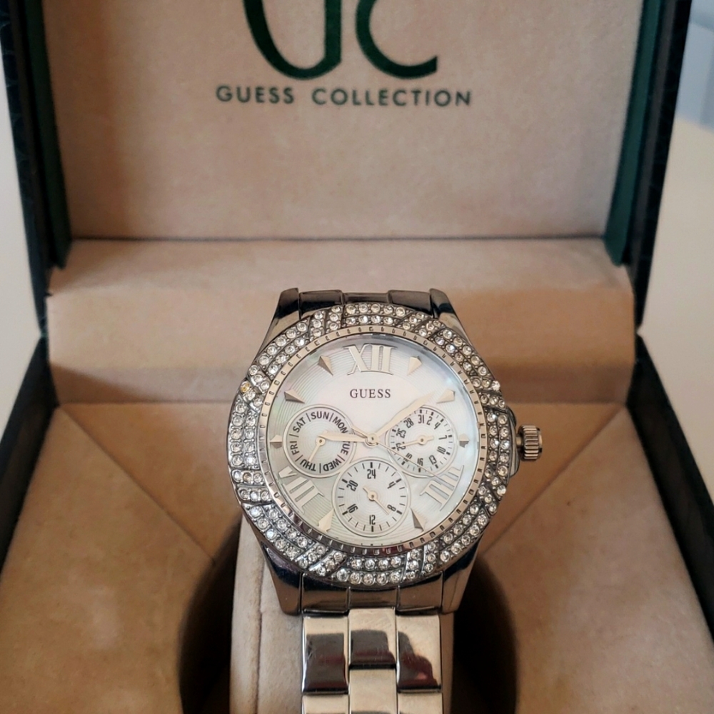 Guess Watch